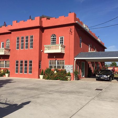 Montecristo Inn Piarco Kültér fotó