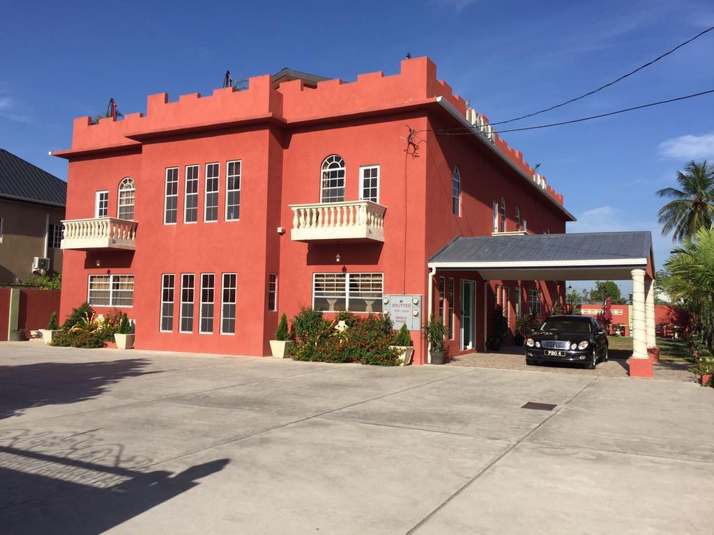 Montecristo Inn Piarco Kültér fotó